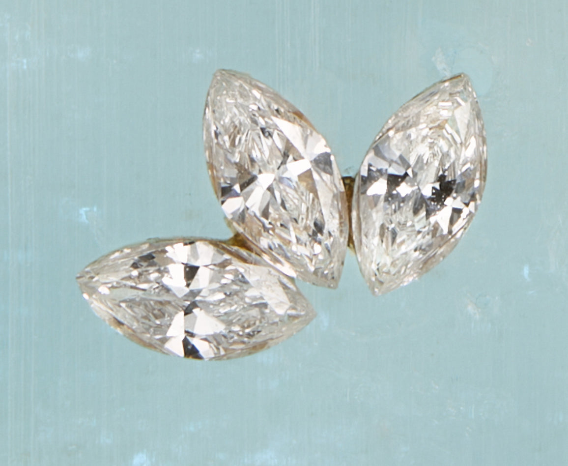 Athena - Lab-Grown Diamond 14K Solid Gold Invisible Set Labret Stud Threaded Earring
