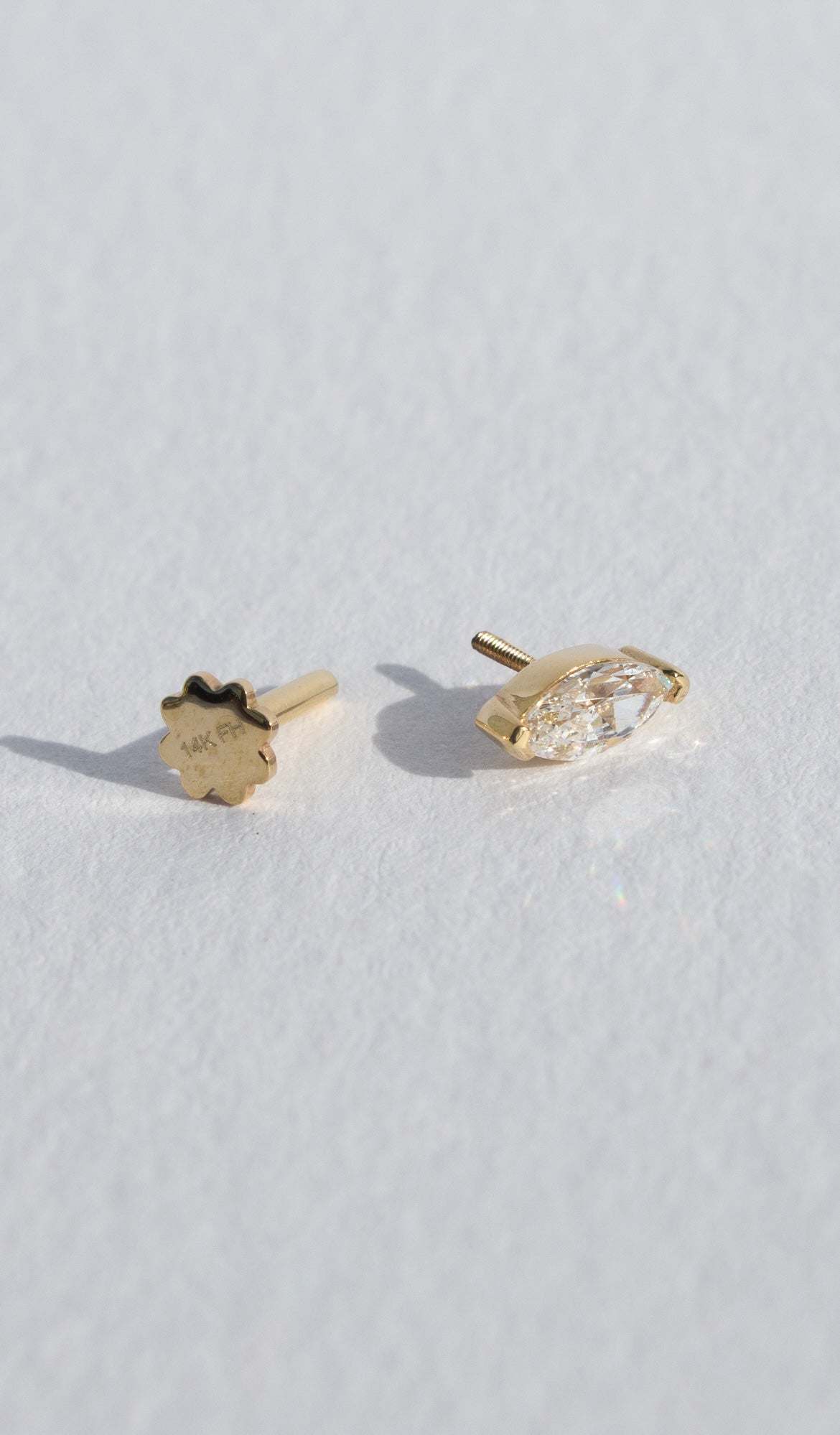 Sara – 14K Solid Gold Marquise Labret Stud Earring