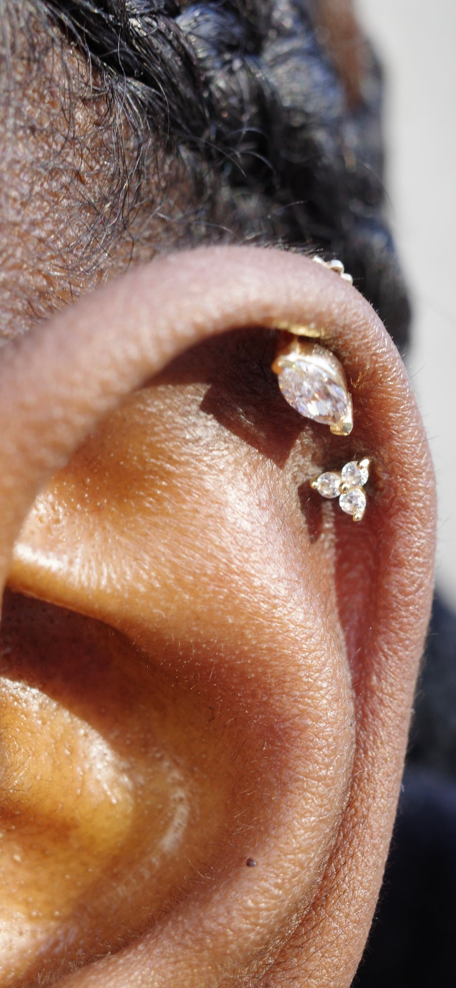 Sara – 14K Solid Gold Marquise Labret Stud Earring