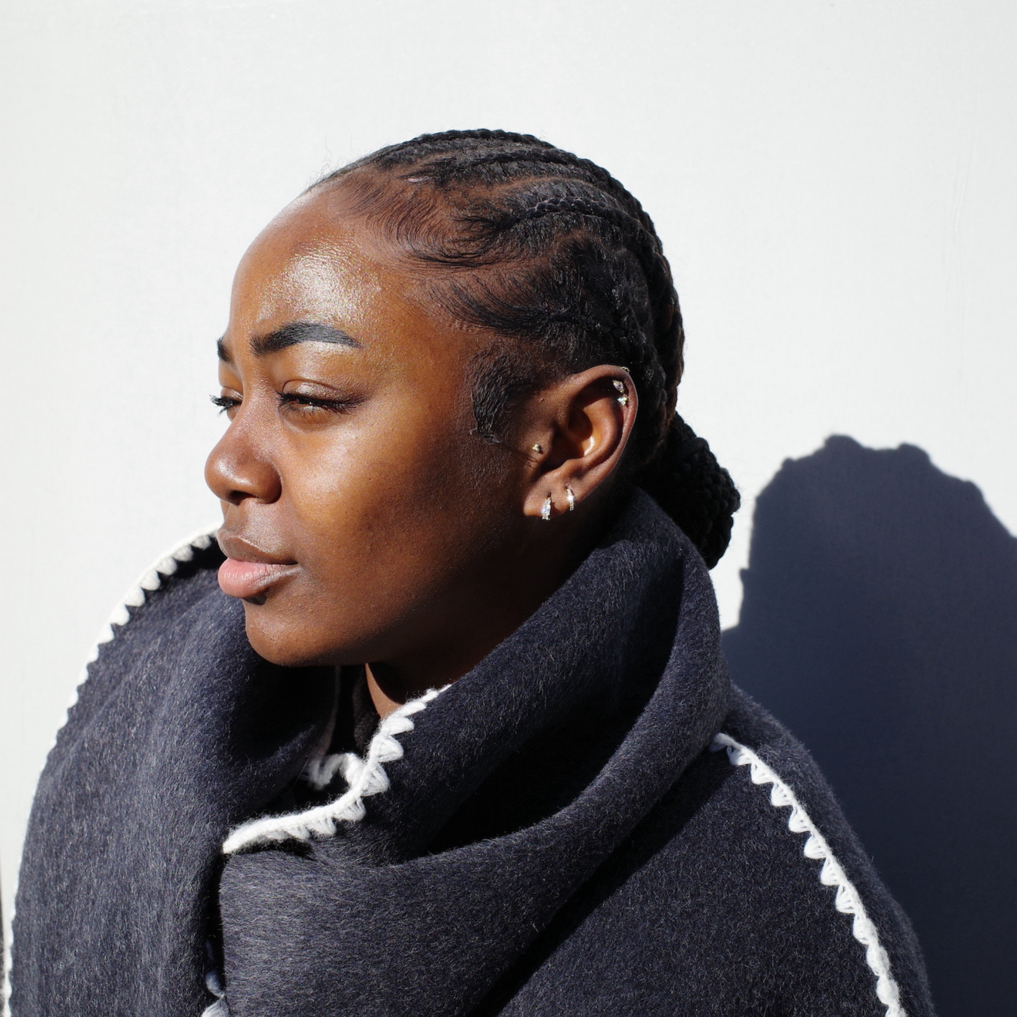 Justine – 6.5mm 14K Solid Gold Eternity Cubic Zirconia Huggie Hoop Earring